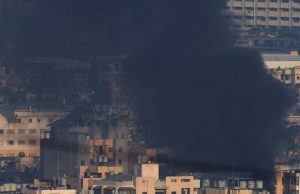 Hem Beyrut’un hem de Lübnan’ın güneyine hava saldırıları düzenleyen İsrail, Nebatiye Belediye Başkanı’nı öldürdü.
