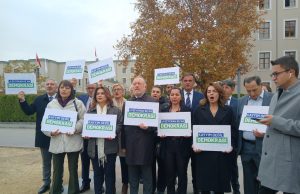 DEM Parti İçişleri Bakanlığı önünde: Halk iradesine darbe yapıldı