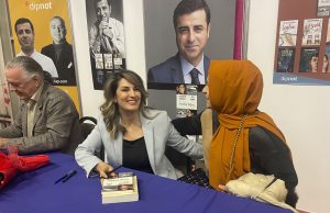 Başak Demirtaş, TÜYAP’ta imza gününe katıldı: ‘Selahattin’in herkese selamları var’