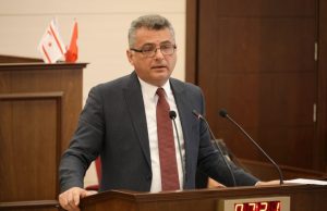 “Geleceği satıyorsunuz; Yarattığınız sorun varoluşsal bir sorundur”