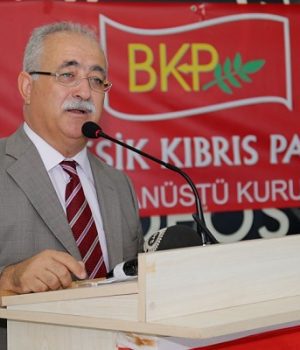 İzcan: Kıbrıs sorununun çözümsüz kalmasında İngiltere’nin de payı var!