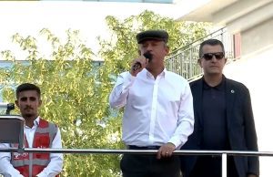 Özgür Özel’den Adıyaman’da ‘Erdoğan’ ve ‘süreç’ uyarısı: ‘Geri adım atarsam ülkeyi 100 yıl geriye götürecek’