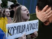 AB yardımları kesti, halk sokaklarda… Zelenski’nin koltuğu sallantıda mı?