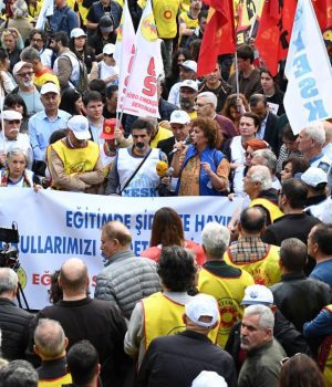 Çürümenin sorumlusu rejimin kendisi