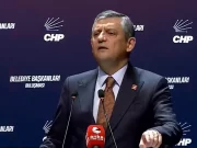 CHP’li belediye başkanları Genel Merkez’de toplandı: Özgür Özel’den sert mesajlar