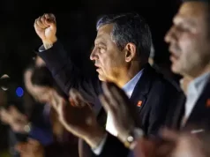 CHP’den Ataşehir’de miting! Özgür Özel’den sert çıkış: ’23 yıllık iktidarın sonunda…’