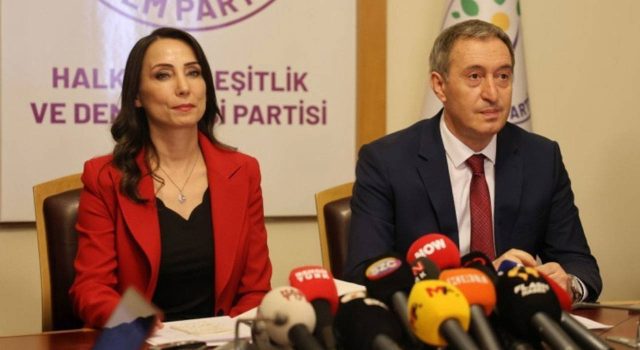 DEM Parti’den CHP Genel Merkezi’ne yapılan polis müdahalesine tepki