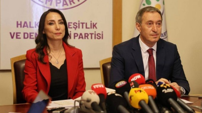 DEM Parti’den CHP Genel Merkezi’ne yapılan polis müdahalesine tepki