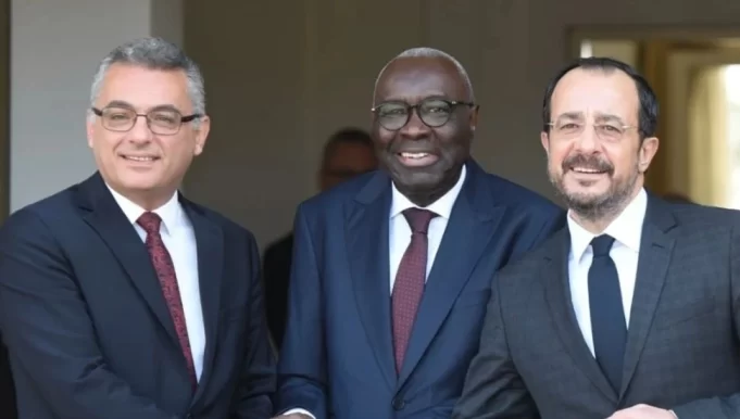 Politis’ten Hristodulidis’e ağır eleştiriler: Ucuz kabadayılıkları bırak, çözüme odaklan!