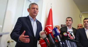 Özgür Özel’den ‘Erdoğan’ ve ‘tutuklanma’ yanıtı: ‘Partilerini baraj altı yapmak isteyenler böyle şeylere kalkışabilir’