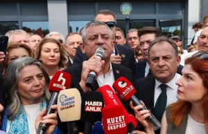 Özgür Özel: Biz seçilmişleriz, sandığa inananlarız