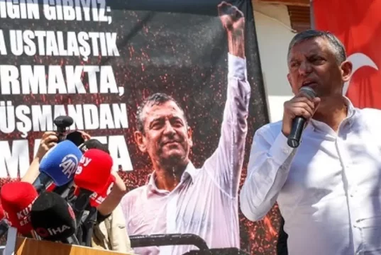 Özgür Özel’den Tokat’ta ‘taşıma seçmen’ iddiası: AKP, seçim öncesi 550 kişinin kayıtlarını bu beldeye aldırdı